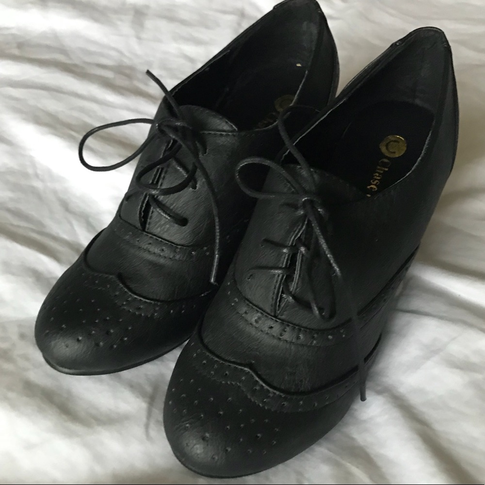 Black Wingtip Bootie 8.5